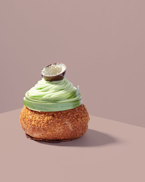 Coconut - Pandan Cream Puff
