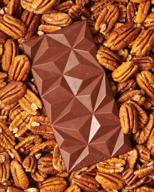 Cinnamon - Pecan Polygon Bar